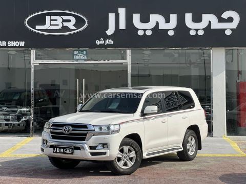 2020 تويوتا لاند كروزر GXR V8