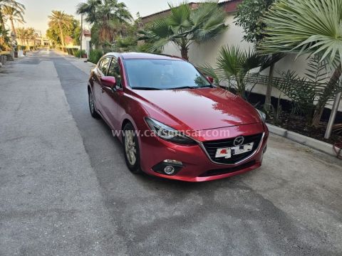 2015 Mazda 3 1.6