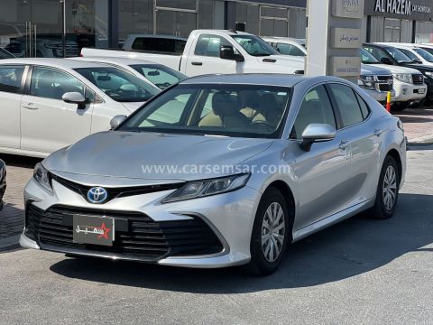 2022 تويوتا كامري ال إي