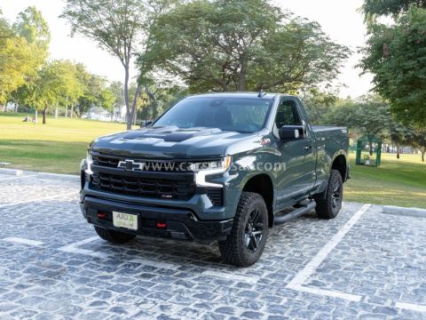 2025 Chevrolet Silverado Trailbos LT Z71