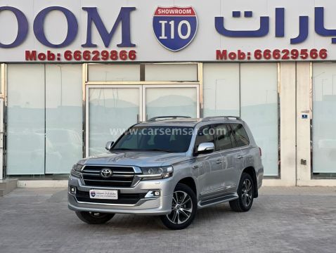 2020 Toyota Land Cruiser GXR Grand Touring