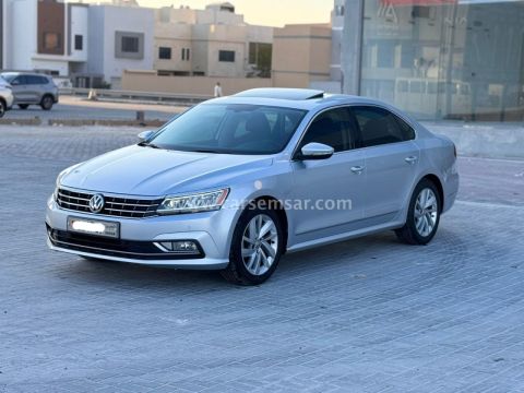 2018 Volkswagen Passat 2.5