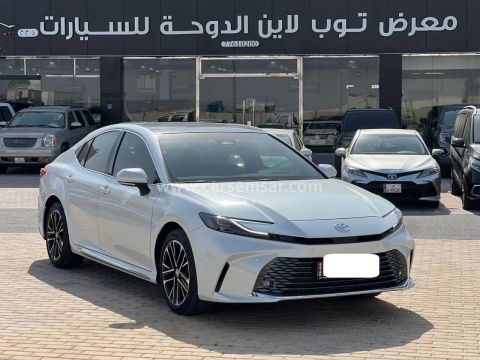 2025 تويوتا كامري GLE