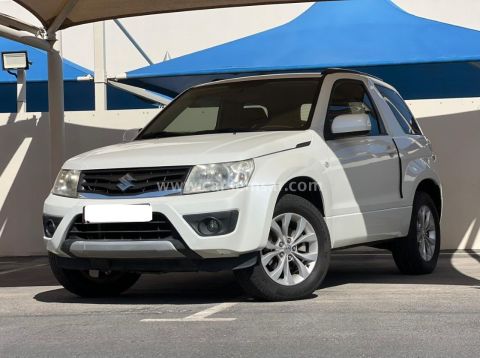 2015 سوزوكي جراند فيتارا غراند 3 باب