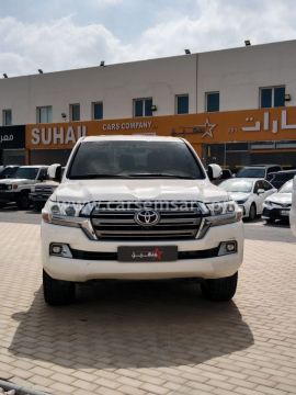 2018 تويوتا لاند كروزر VXR