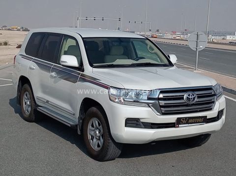 2017 تويوتا لاند كروزر جي اكس ار V6