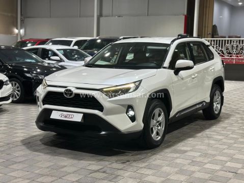 2021 Toyota RAV4