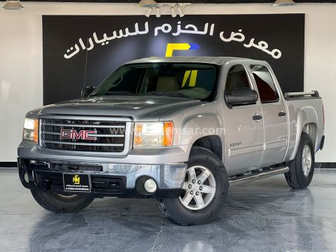 2012 جي ام سي سييرا 1500 غمارتين