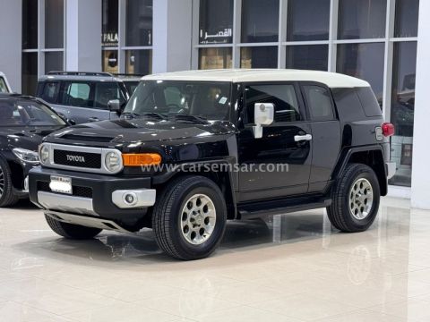 2013 تويوتا إف جي كروزر دفع رباعي