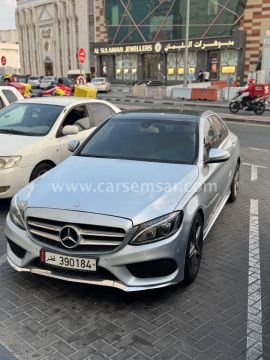 2015 مرسيدس بنز الفئه C 200