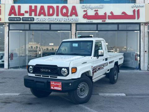 2025 تويوتا لاند كروزر بيك اب ال إكس