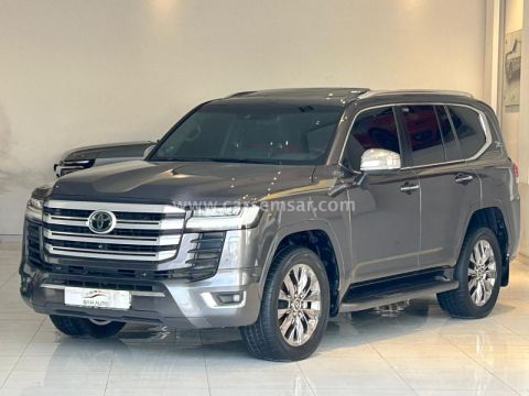 2022 Toyota Land Cruiser VXR Twin Turbo