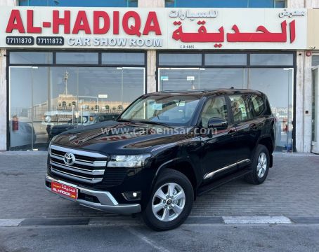 2025 تويوتا لاند كروزر جي اكس ار V6