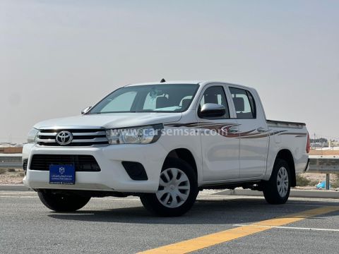 2016 تويوتا هايلكس 2.7