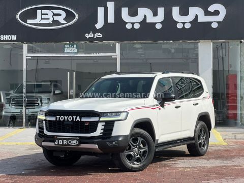 2022 Toyota Land Cruiser GR Sport Twin Turbo