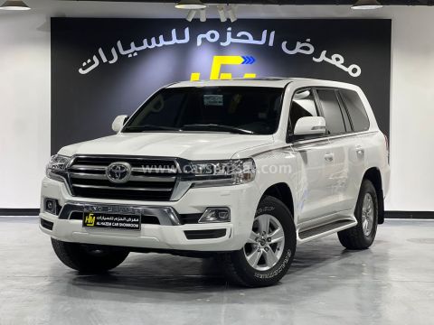 2019 تويوتا لاند كروزر GXR