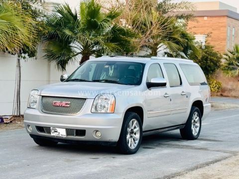 2013 GMC Yukon XL Denali