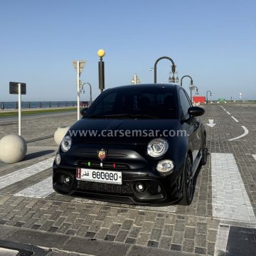 2023 فيات Abarth 695 Competizione
