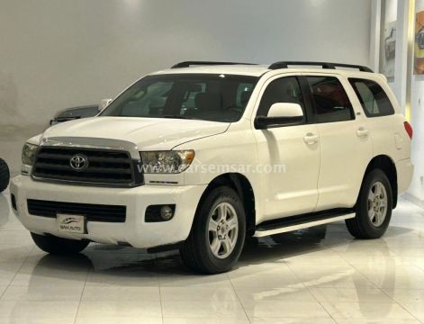 2010 Toyota Sequoia 5.7