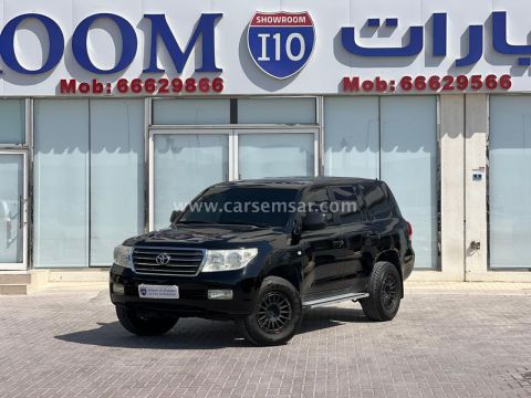 2011 Toyota Land Cruiser G
