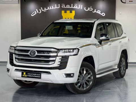 2022 تويوتا لاند كروزر في أكس توين تيربو