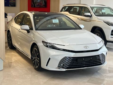 2026 Toyota Camry GLE