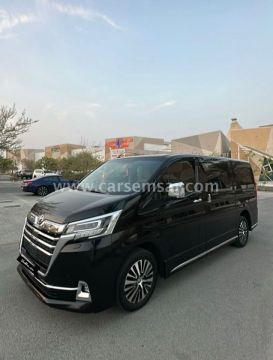 2023 تويوتا Granvia