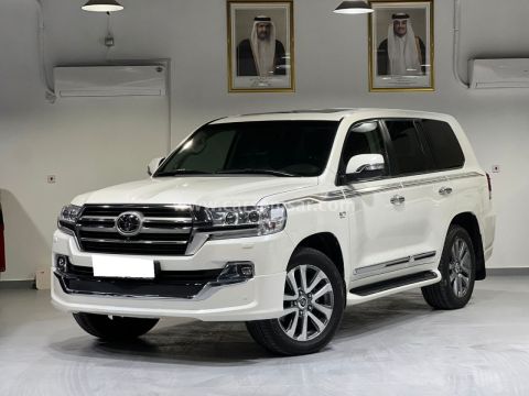 2019 تويوتا لاند كروزر في أكس ار جراند تورنيغ إس