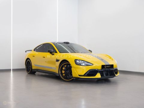 2025 Xiaomi SU7 Ultra