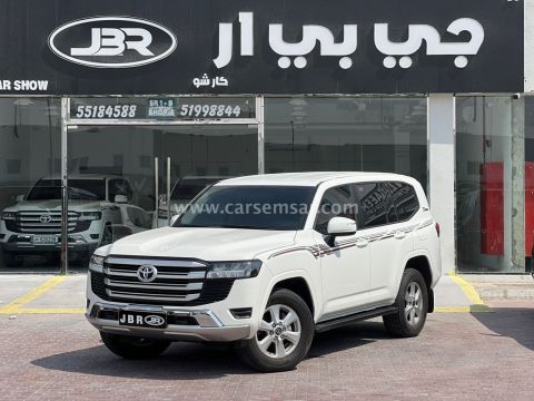 2022 Toyota Land Cruiser GXR V6