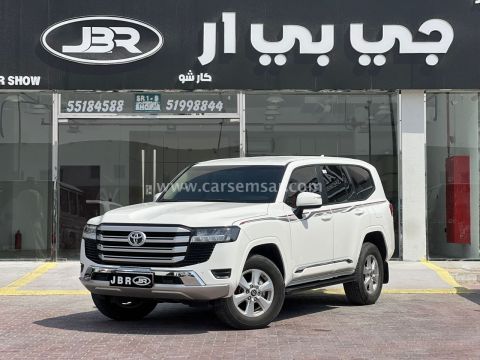 2024 Toyota Land Cruiser GXR V6