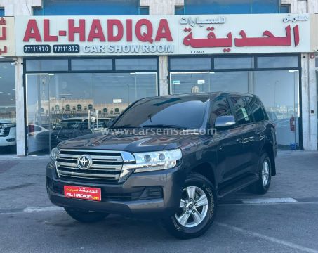 2020 تويوتا لاند كروزر GXR