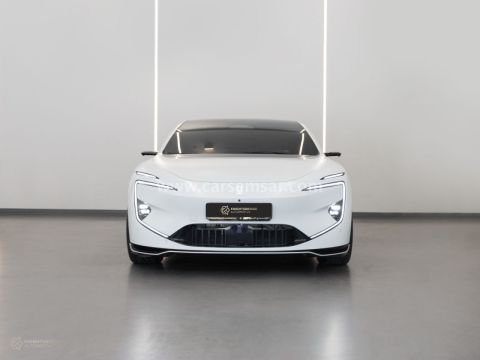 2024 Avatr 12 GT
