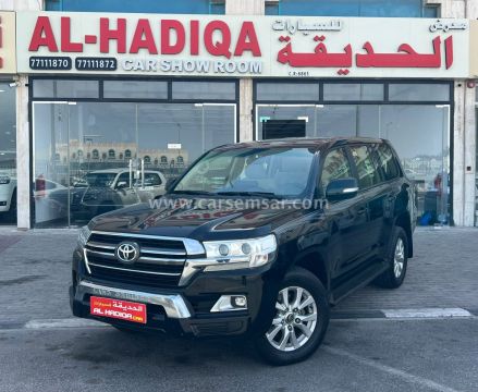 2019 Toyota Land Cruiser G