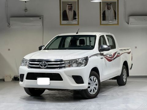 2020 تويوتا هايلكس 2.0