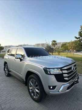 2024 Toyota Land Cruiser GXR V6