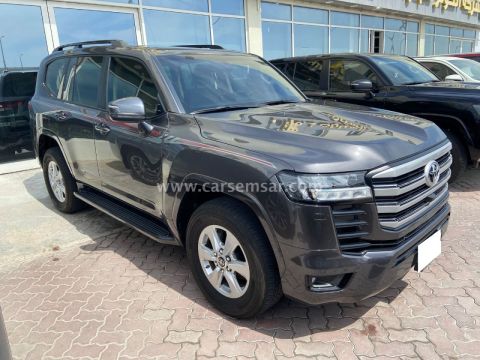 2025 Toyota Land Cruiser GXR Twin Turbo