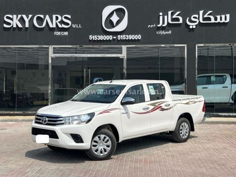 2025 تويوتا هايلكس 2.0