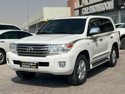 2014 Toyota Land Cruiser VXR