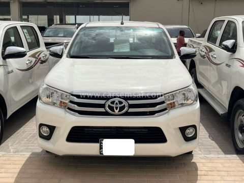 2025 Toyota Hilux 2.0