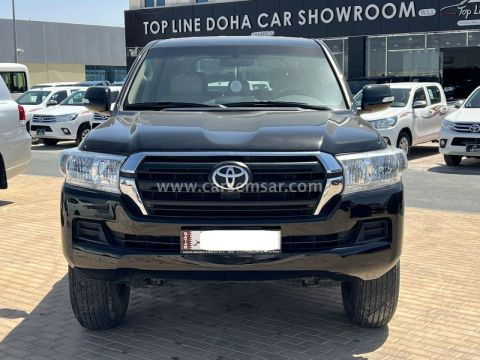 2015 تويوتا لاند كروزر GX