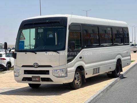 2020 تويوتا كوستر