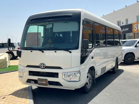 2022 تويوتا كوستر