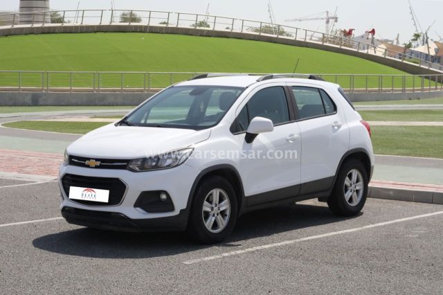 2018 Chevrolet Trax LT — photo 2 for sale in Qatar