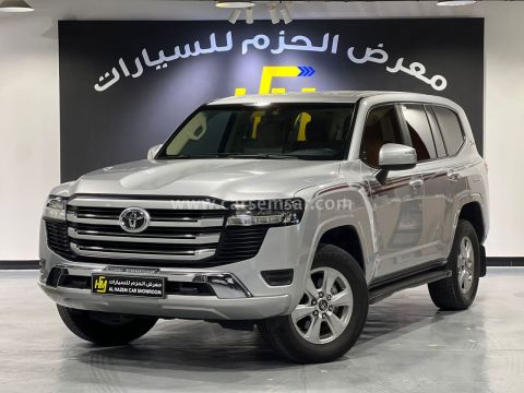 2022 Toyota Land Cruiser GXR V6