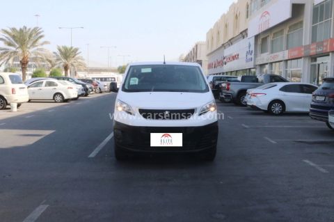 2022 بيجو Expert