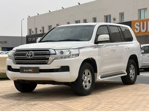 2020 تويوتا لاند كروزر GXR