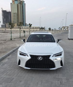 2024 لكزس IS 350
