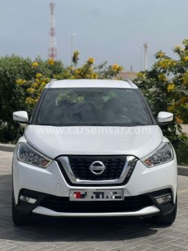 2019 نيسان كيكس