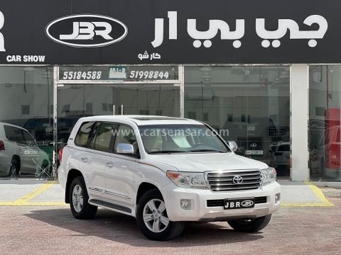 2014 تويوتا لاند كروزر GXR V8